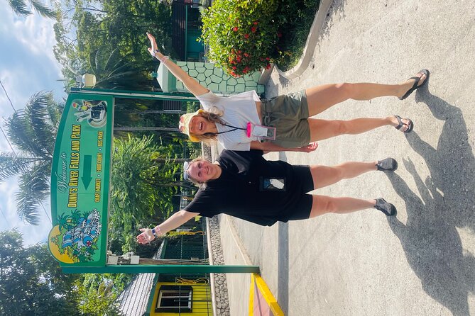 Private Dunn’s River Falls Experience + Blue Hole Secret falls - The role of the driver and guide