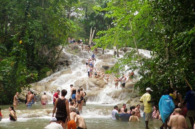 [PRIVATE]Dunn's River & Martha Brae Rafting - Entrance & Lunch - Lunch, refreshments, and what the $275 price covers