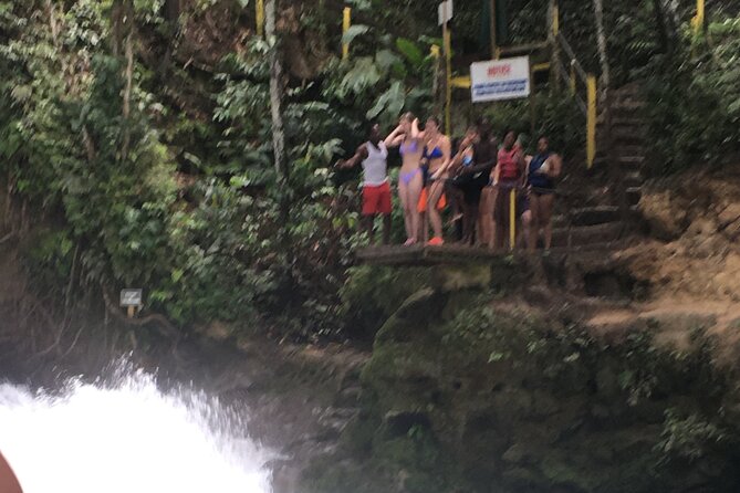 Private Horseback Riding, Swim & Blue Hole Secret Falls - The timing needs a clear conversation