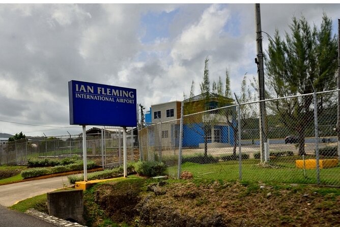 Private Ian Fleming Airport Transfer to Ocho Rios and Runaway Bay - Why this airport transfer feels more personal