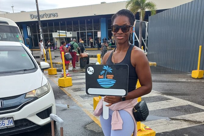 Private Montego Bay Airport Transfer to Grand Palladium - Leaving Sangster Airport without the shared-shuttle shuffle