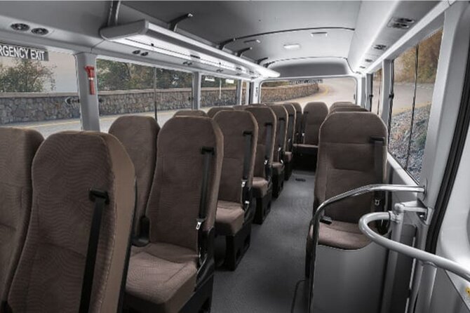 Private Montego Bay Airport Transfer to Montego Bay Hotels - Communication, delays, and changes
