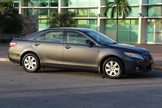 Private Montego Bay Airport Transfer to Ocho Rios Hotels - What your vehicle choice means for comfort