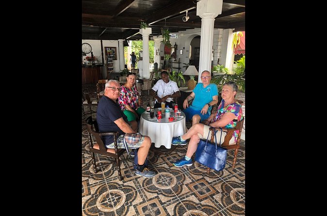 Private Montego Bay Highlight Tour from Falmouth/Grand Paladium - Starting with souvenirs and Jamaican coffee