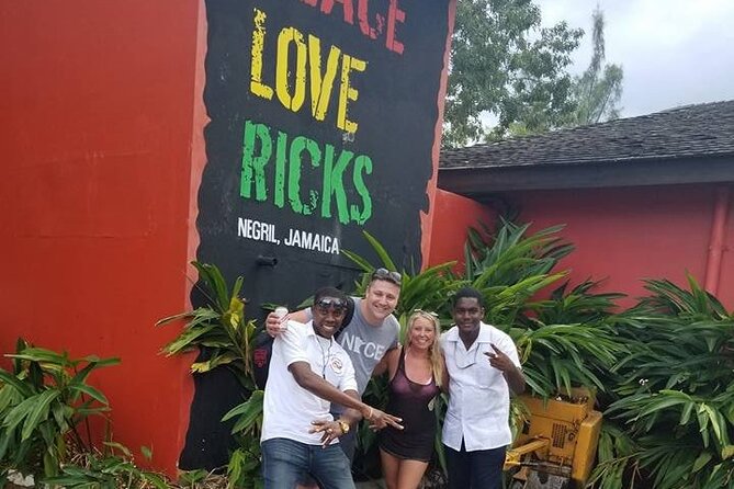 Private Negril Beach & Rick's Cafe Sunset Tour - From Montego Bay to Negril by private car