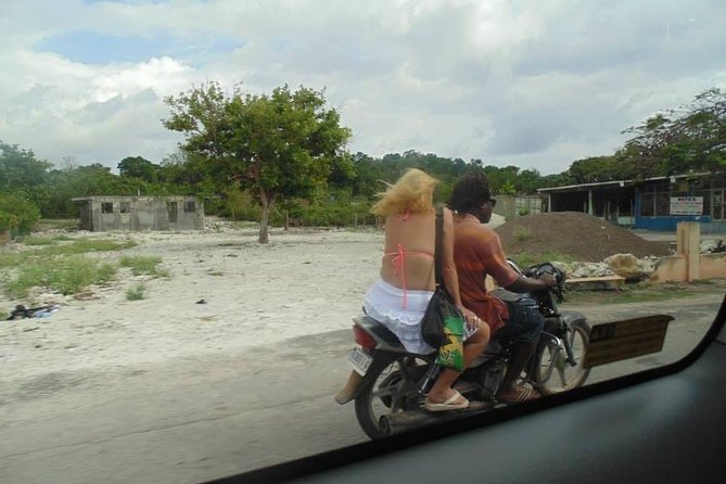 Private Negril Beach & Rick's Cafe Sunset Tour - Should you book the Private Negril Beach and Rick’s Cafe Sunset Tour?