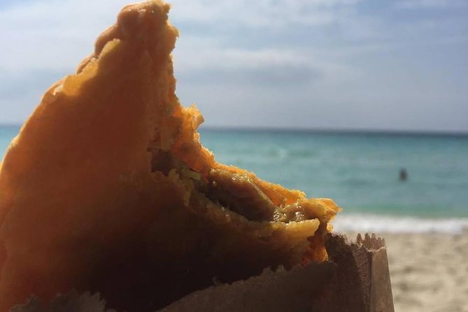[PRIVATE] Negril Sightseeing Tour with RickS Cafe Cliff Diving - Through Orange Hill and into everyday Negril