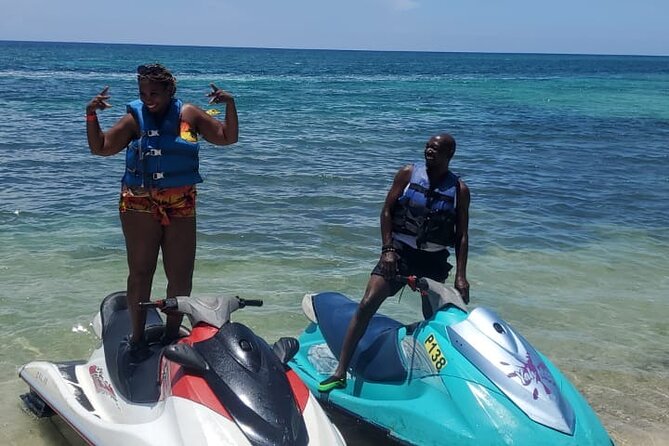 Private Parasailing and Jet Skiing at Montego Bay - Drinks, transport, and the small details that help