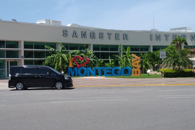 Private Round Trip Airport Transfer from Montego Bay to Negril - The return to Montego Bay Airport