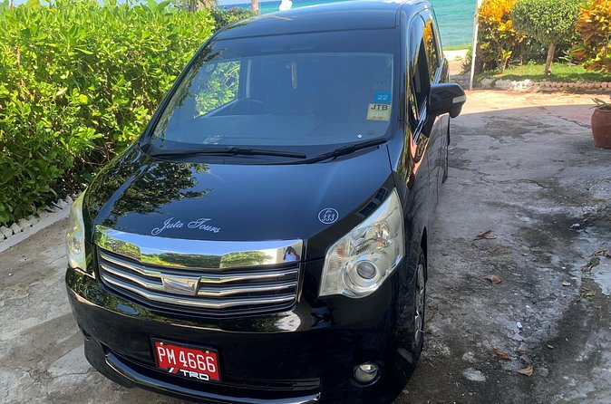 Private Roundtrip Airport Transfer Negril Hotels - What the return trip is like