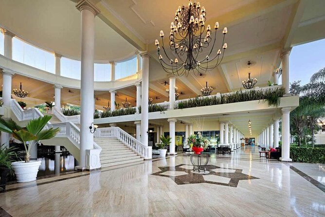 Private Sangster Airport Transfer to Grand Palladium Resort - Why a private ride helps after a flight