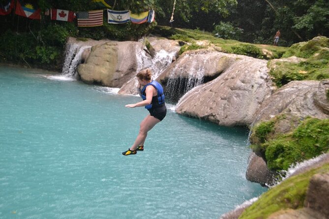Private Tour from Falmouth to Ocho Rios Blue Hole and shopping - Private transport has real value for four people