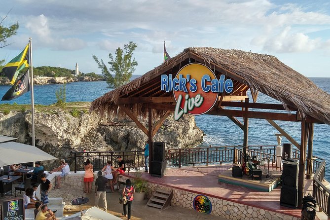 Private Tour From Ocho Rios or Runaway Bay To Negril 7 Miles Beach & Ricks Cafe - Why the long road to Negril can be worth it
