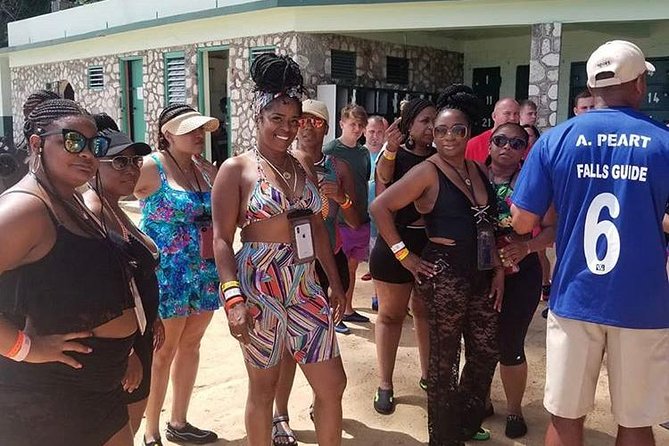 Private Tour Montego Bay To Blue Hole and Dunns River falls - Who will get the most from this tour