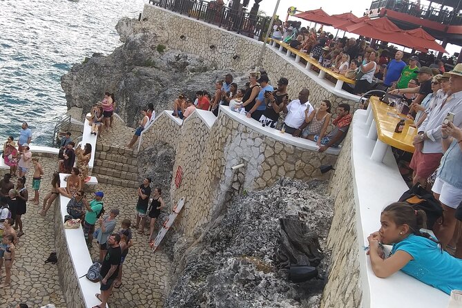 Private Tour Negril Beach and Rick's Cafe From Montego Bay - A private route from Montego Bay to Negril