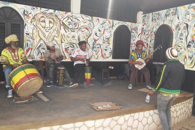Private Tour Ocho Rios or Runaway Bay To 9 Mile Bob Marley Birth & Resting Place - The spiritual side of the visit