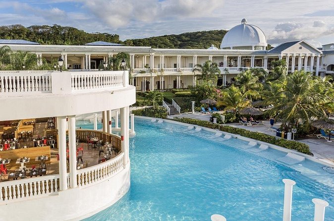 Private Transfer from MBJ Airport to Grand Palladium Hotel - Is $37.50 per person a good value?