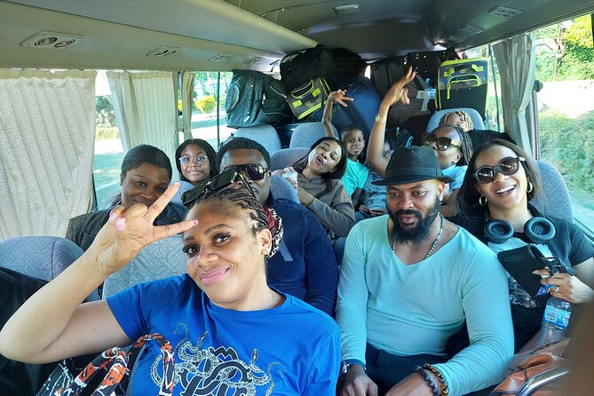 Private Transfer From Montego Bay Airport to Hotels in MontegoBay - A calm, air-conditioned ride to your resort