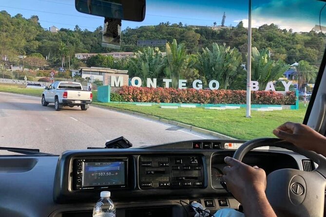 Private Transfer from Montego Bay Airport to Montego Bay Hotels - Why Flight Monitoring Matters at MBJ