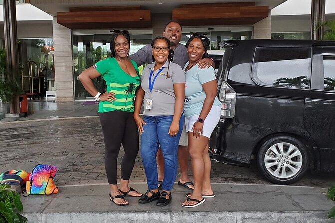 Private Transfer from Montego Bay Hotel to Negril Hotel - Meeting your driver and leaving Montego Bay