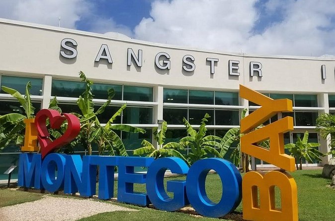 Private Transfers from Montego Bay Airport to Runaway Bay Hotels - Who will get the most from this transfer