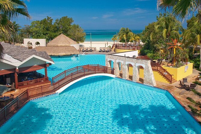 Private Transportation from Montego Bay Airport to Negril hotels - Who will get the most from this transfer?