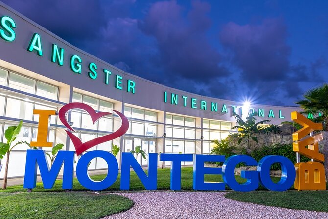 Private transportation to resorts in Negril, Montego Bay,Trelawny - What the ride is actually for