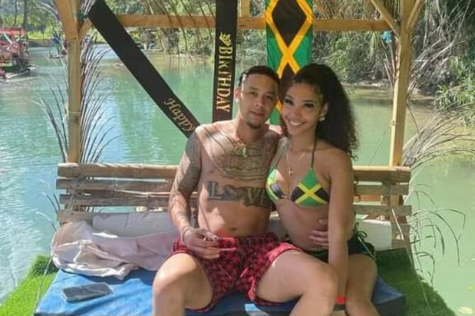 Rafting and Shopping in Ocho Rios - What the bamboo raft ride feels like