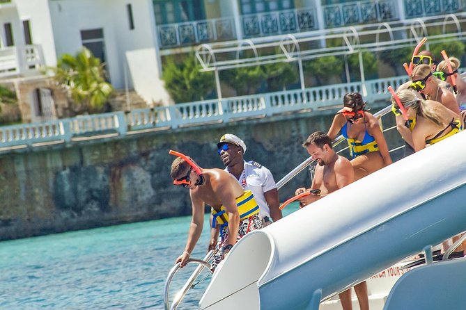 Reggae Catamaran and Snorkeling Open Bar Cruise Montego Bay - When the Bar Opens