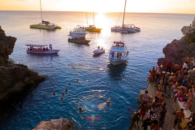 Rick's Cafe and 7 Mile Beach from Montego Bay - Seven Mile Beach for flexible beach time