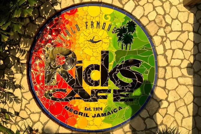 Rick's Café and Seven Mile Beach Private Tour - The value of a private driver from Montego Bay