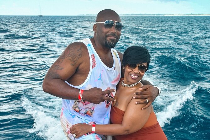 Ricks Cafe Cruise Snorkeling Open Bar DJ OCEAN EDEN BAY/CORAL - A four-hour cruise built around Negril’s best views