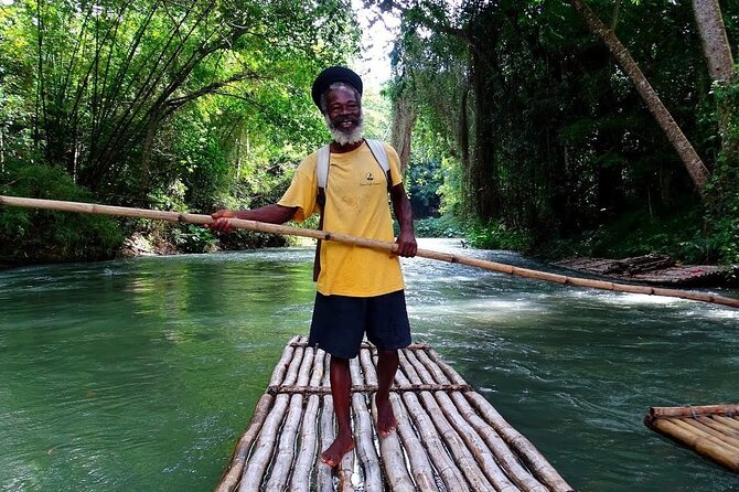 Rio Nuevo Bamboo River Rafting & Dunn's River Falls - Key points at a glance