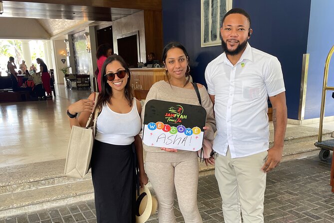 RIU Palace reggae and RIU Montego Bay private airport transfers - What happens when you leave the resort