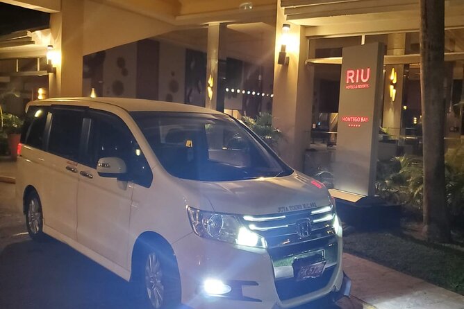 RIU Reggae Palace and RIU Montego Bay Private Airport Transfer - Key points to know before you book