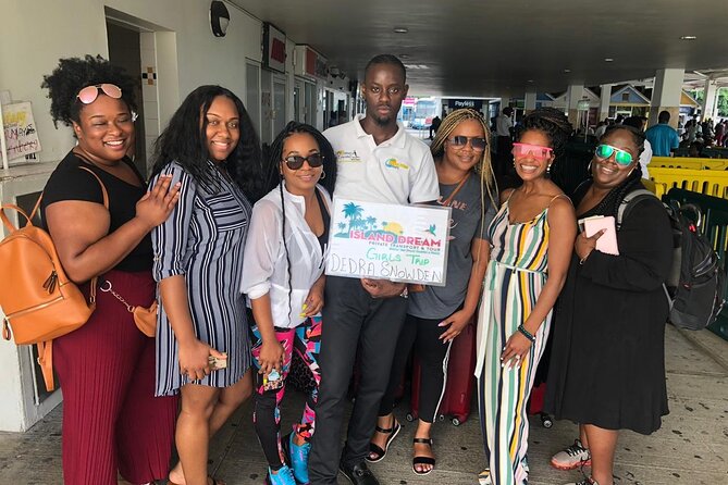 Round Trip Montego Bay Airport Taxi - Grand Palladium - Local advice from Eric, Kenroy, and Durando