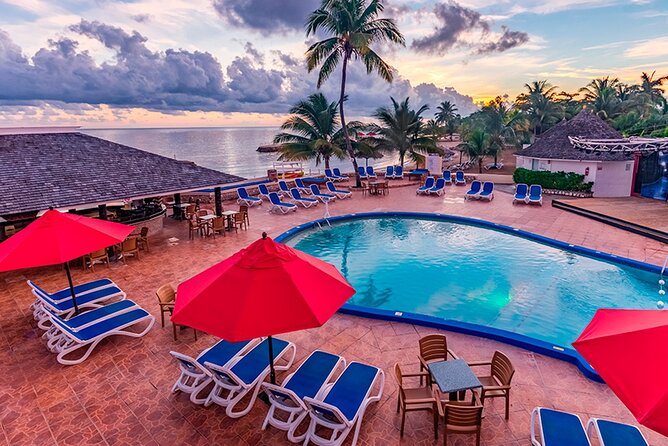 Royal Decameron Montego Bay Private Airport Transfer - Finding Your Driver Outside the Terminal