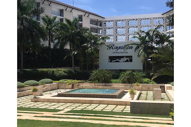 Royalton Hotel & RIU Aquarelle-Private Roundtrip Airport Transfer - A closer look at the two destinations named