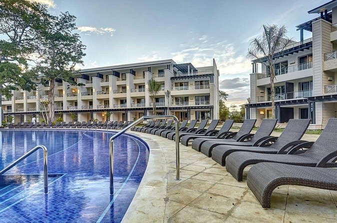 Royalton Negril Resort Airport Transfer - The ride to Royalton Negril