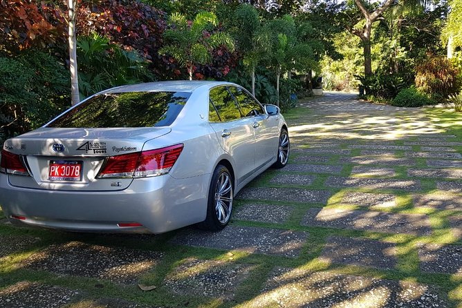 Royalton White Sands & Blue Waters Private Transfer - The local touch from drivers such as Glen, Hakeem, and Mike