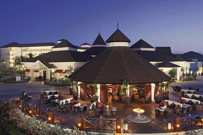 Secrets St. James Private Airport Transfer - Booking details that matter at the airport