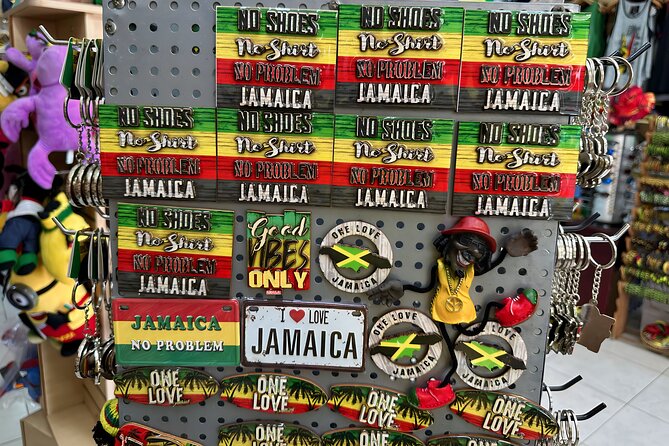 Shopping and Sightseeing Local Guided Tour In Montego Bay - How guides shape the day