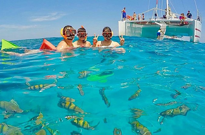 Snorkeling and Shopping in Montego Bay with Hotel pickup - From the water to Montego Bay’s Hip Strip
