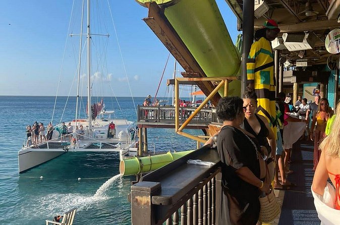 Snorkeling with Margaritaville and shops on Hipstrip activity - What the snorkeling portion is really like