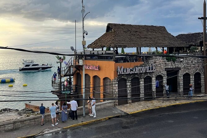 Snorkeling with Margaritaville and shops on Hipstrip activity - Who will enjoy this three-hour outing