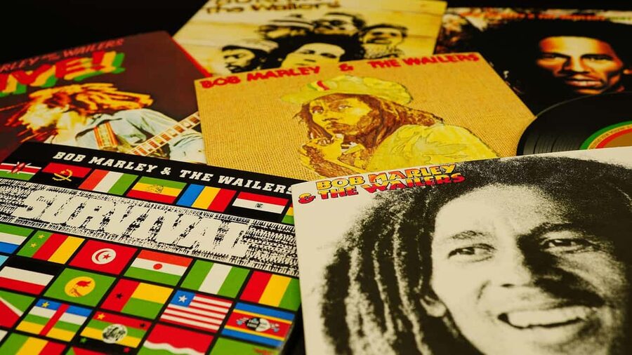 St. Ann: Bob Marley Nine Mile Tour from Ocho Rios - Paying Respects at the Bob Marley Mausoleum