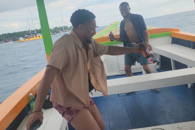 Sunset Booze Cruise in Negril - Who should book this cruise?