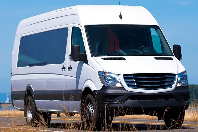Transfer Service, Sangster MBJ Airport From/To Iberostar zone - What the airport arrival looks like