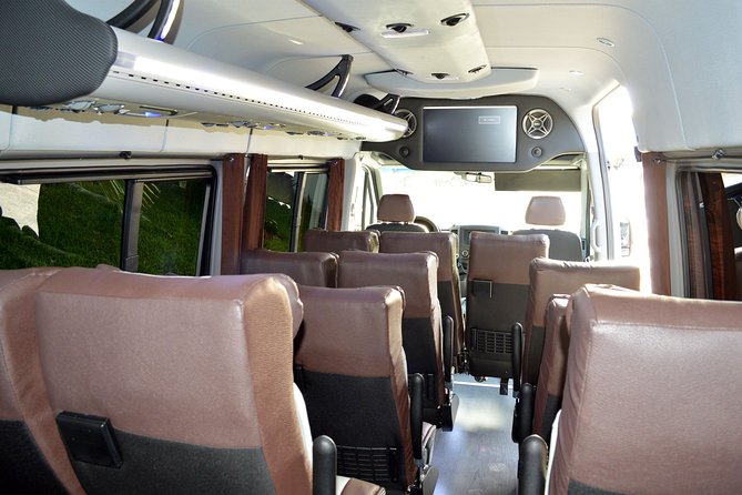 Transportation Services From Sangster Airport From/To Negril Hotels - The Accessible Vehicle Matters More Than the Air Conditioning