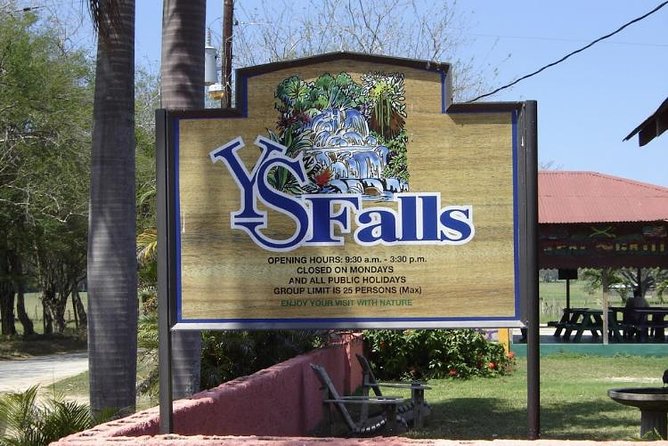 YS Falls and Appleton Estate Private Rum Tour - Rum samples and the age rule
